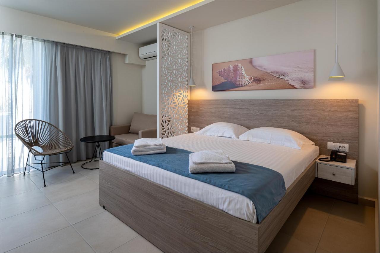 Sunny Days Hotel 3*